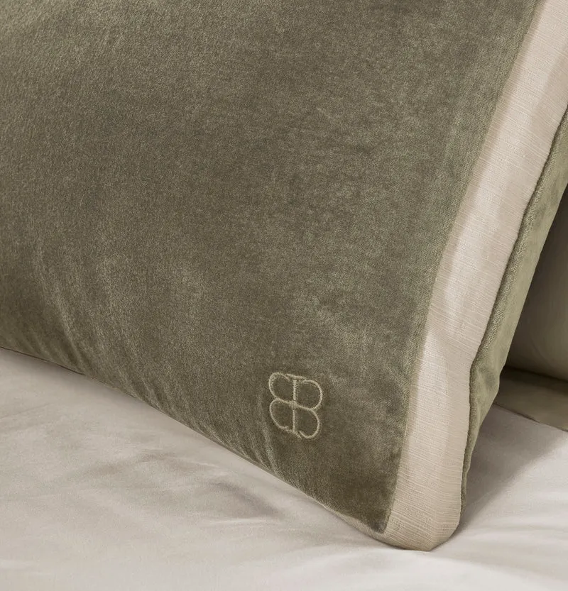 Ligne Velvet Pillow Cover (Lumbar) - Juniper/Cream