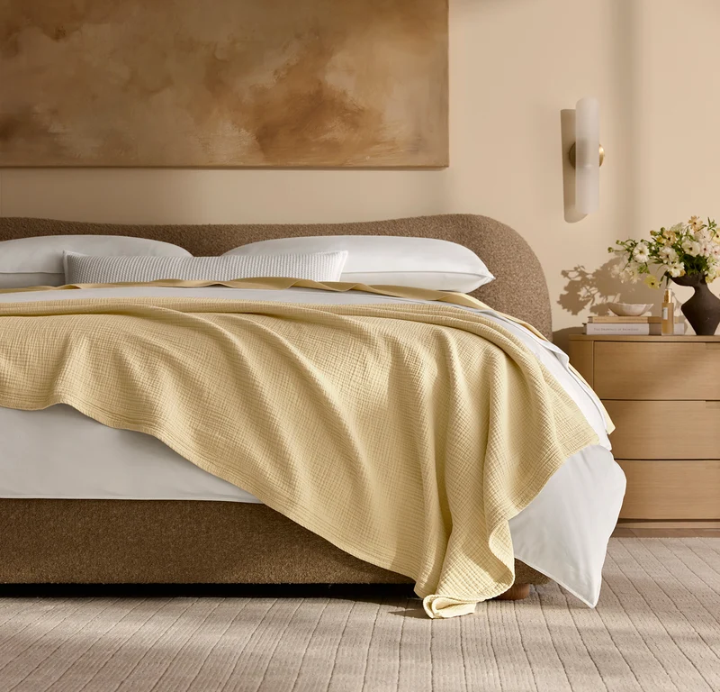 Dream Bed Blanket - Buttercup