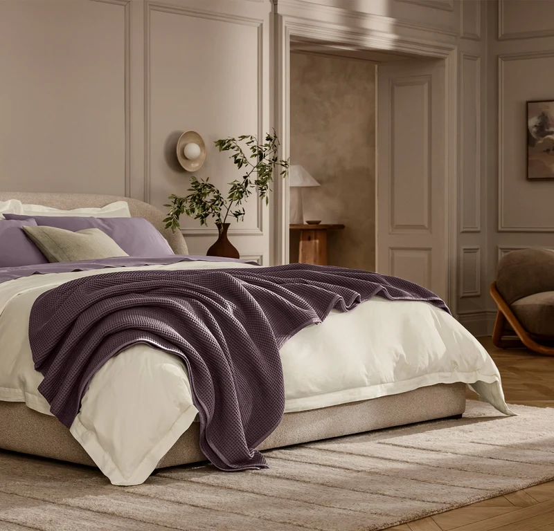 Waffle Bed Blanket - Deep Plum