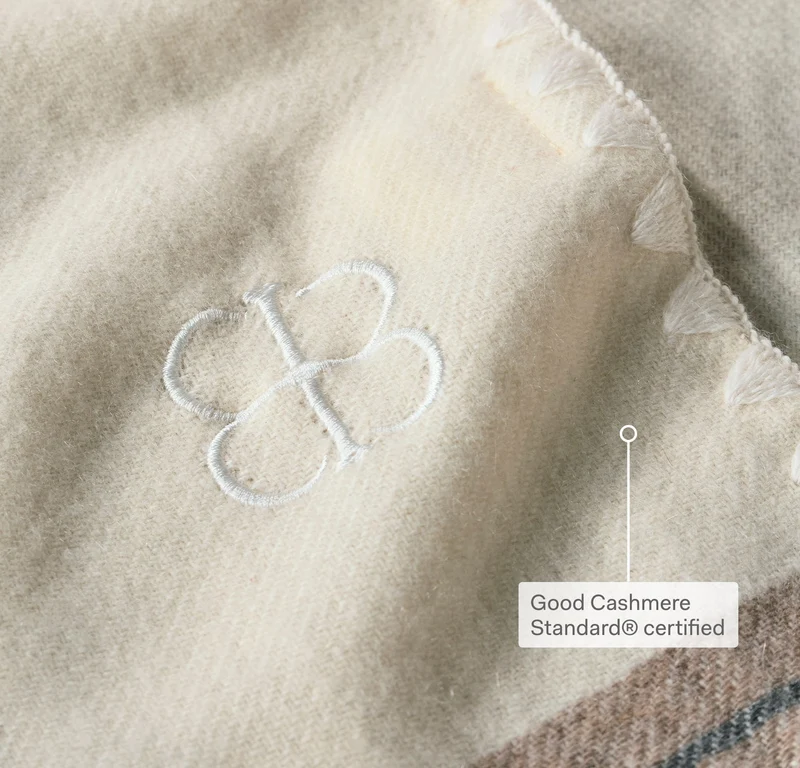 Reserve Maison Cashmere Throw Blanket - Cream