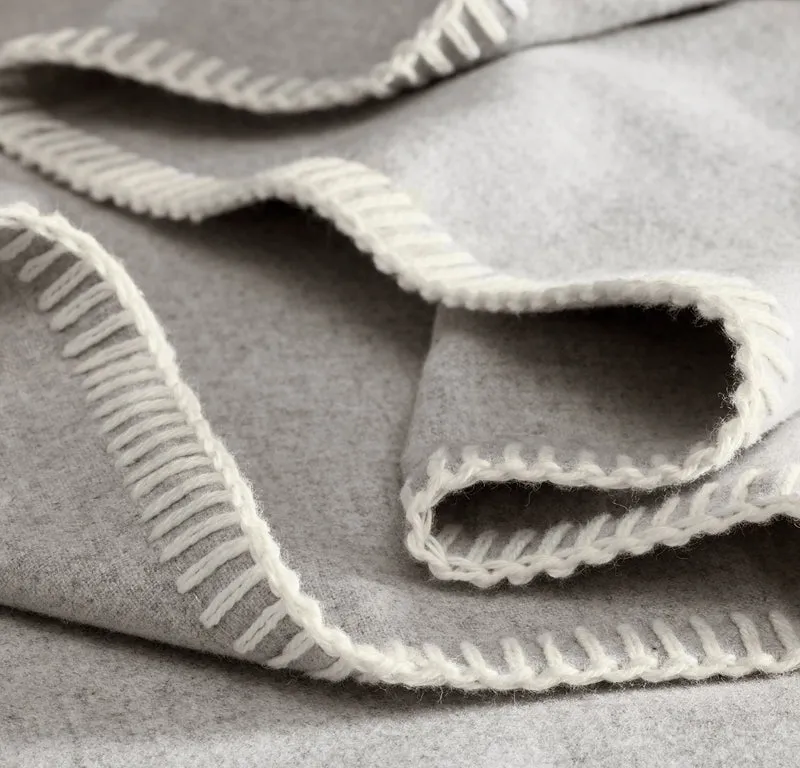 Flannel Pillowcase Set - Heathered Fog/Cream Whipstitch