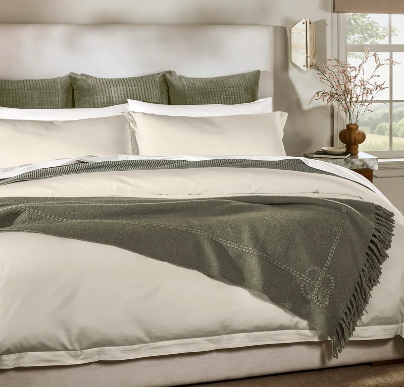Petite Bouclé Throw Blanket - Juniper