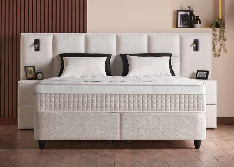 Casa Padrino Luxus Boxspringbett mit Wandkopfteil und Leseleuchten Creme 180 x 200 cm - Luxus Schlafzimmer Möbel