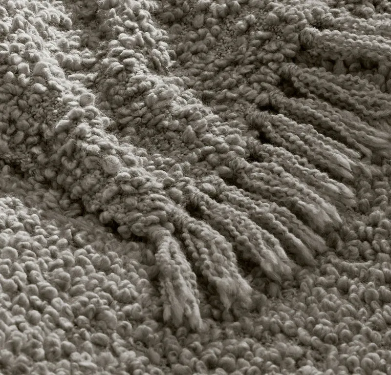 Cozy Boucle Throw Blanket - Heathered Pewter