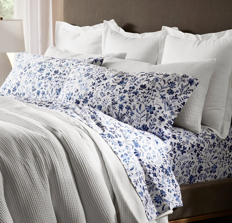 Signature Hemmed Sheet Set - Navy Botanical