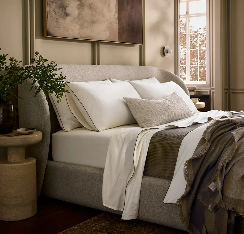 Signature Embellished Pillowcase Set - Cream/Deep Walnut Piped Edge