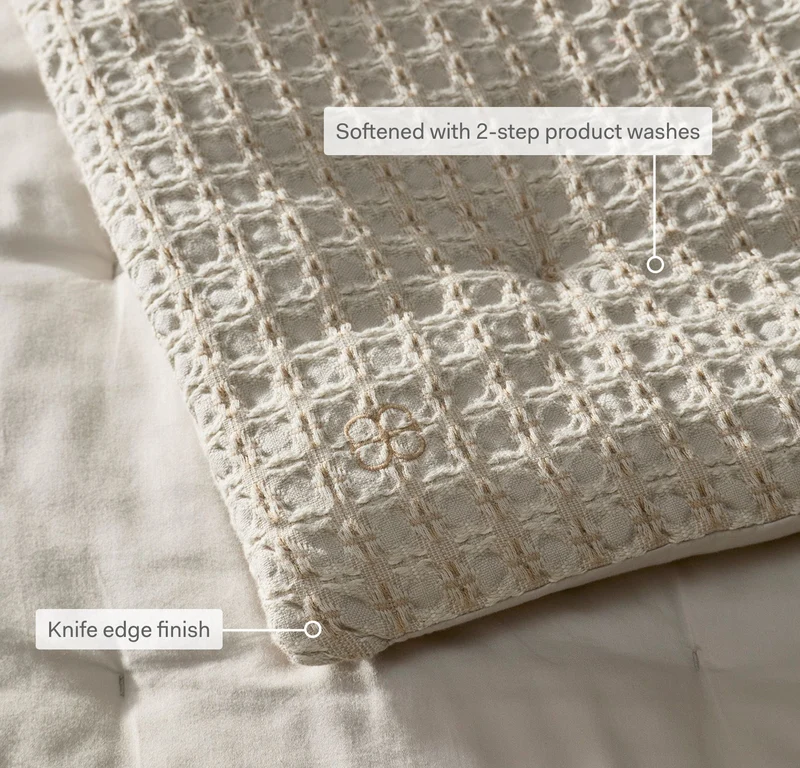 Mosaic Waffle Comforter - Cream/Oak