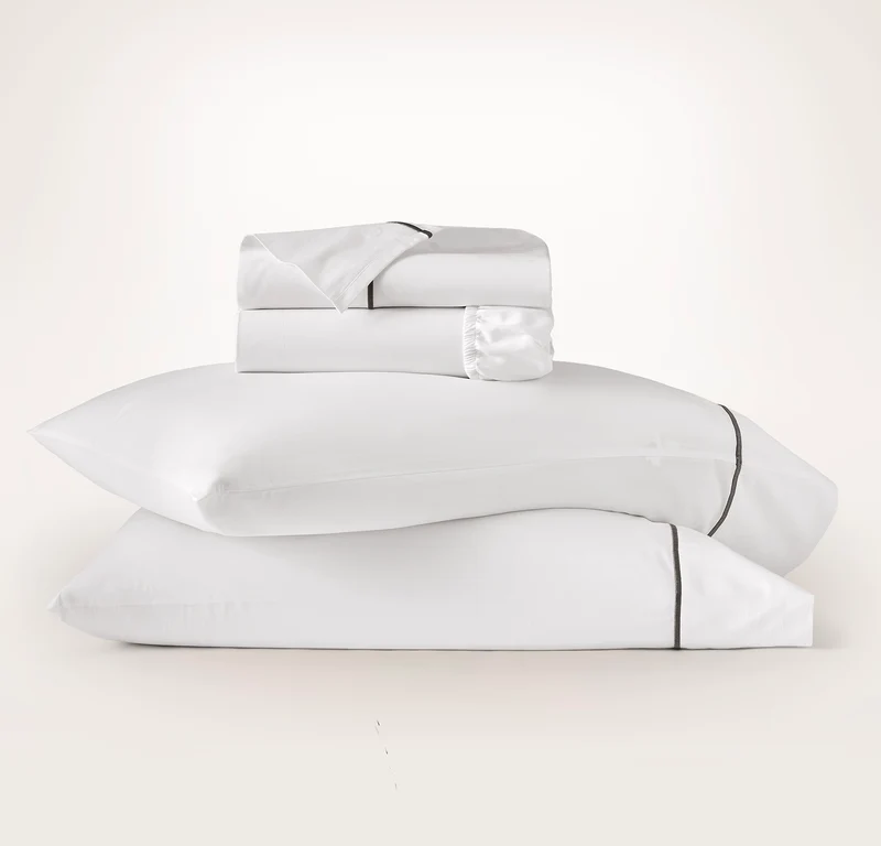 Signature Embellished Sheet Set - White/Deep Walnut Embroidered