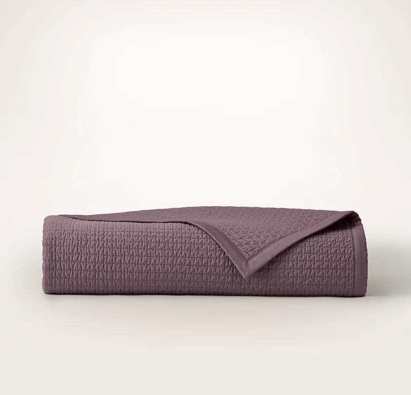 Signature Textured Stitch Quilt - Plum