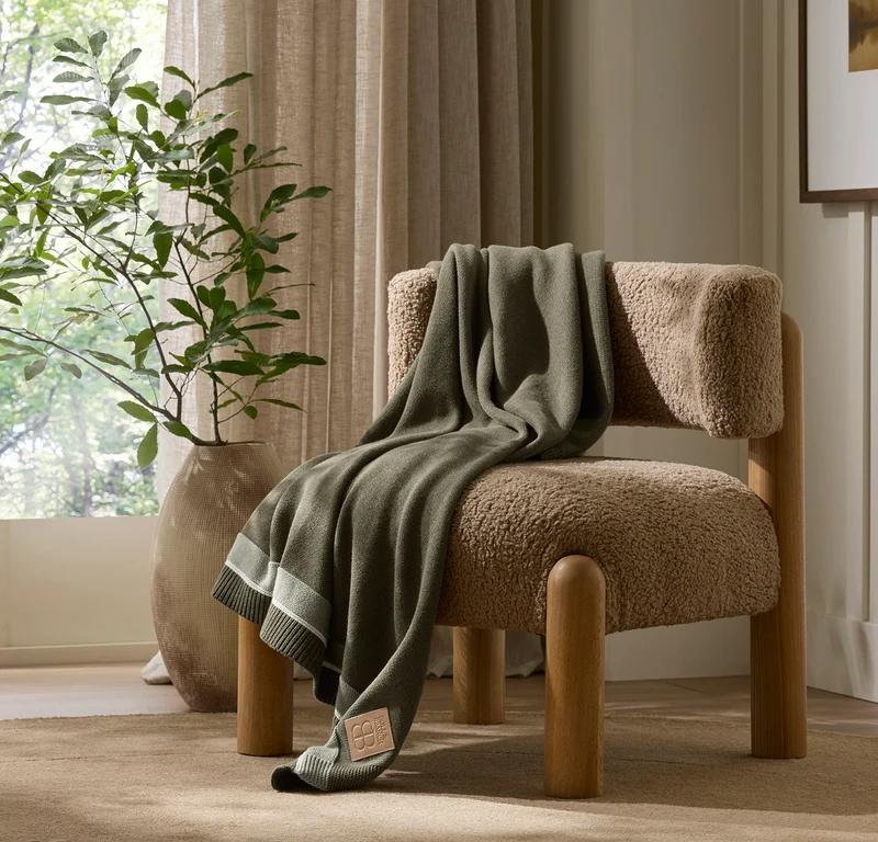 Court Knit Throw Blanket - Heathered Pine