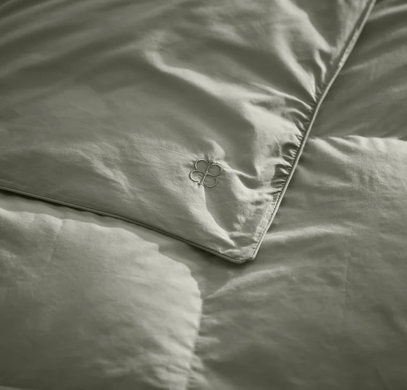 Percale Quilted Down Comforter - Sageleaf