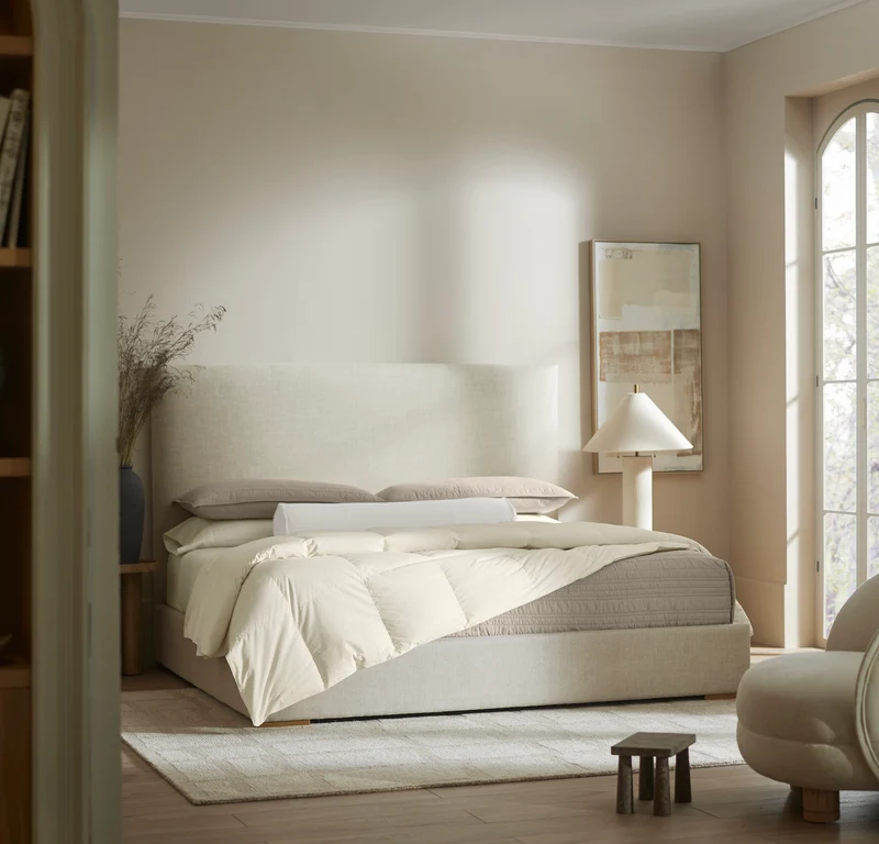 Percale Quilted Down Alternative Comforter - Cream
