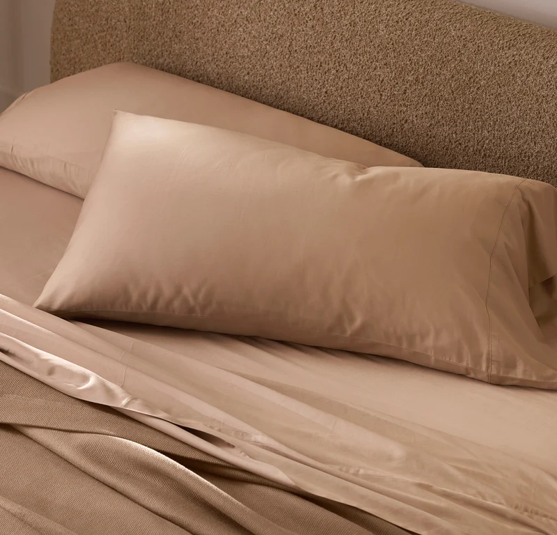Signature Hemmed Pillowcase Set - Camel