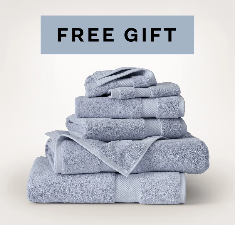 FREE Plush Bath Towel Set - Hydrangea