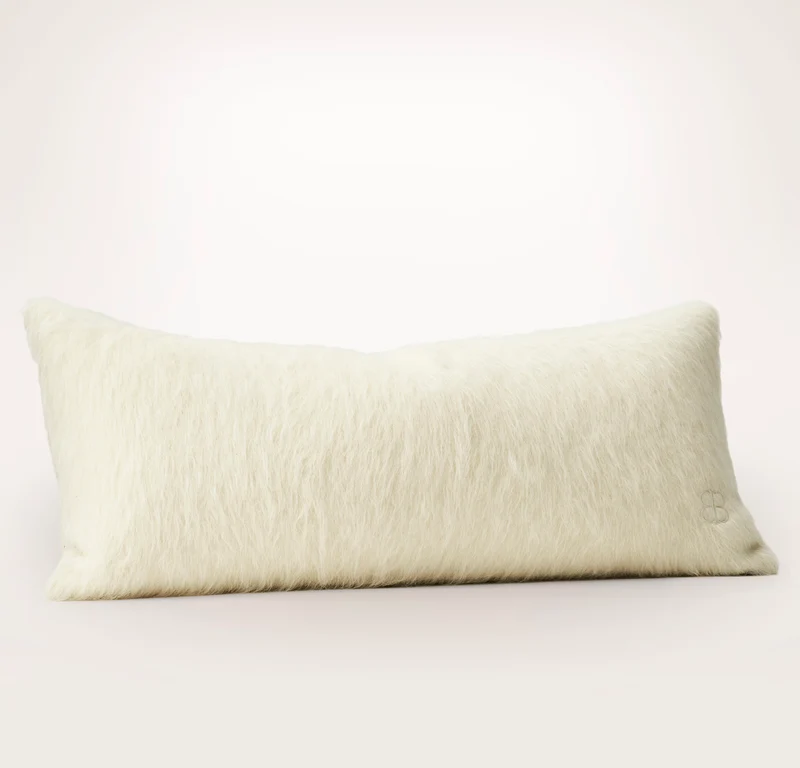 The Vérité Throw Pillow Cover - Cream