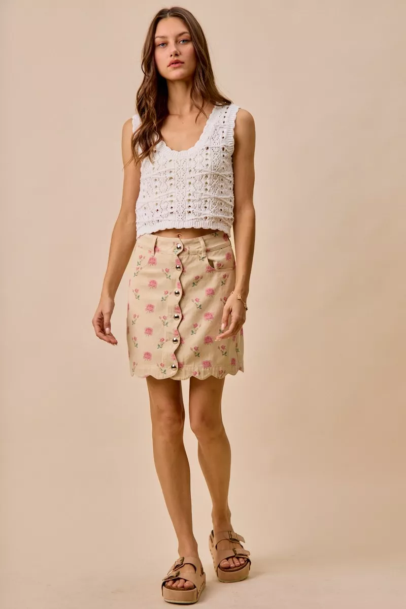 SO ME Minirok van katoenen twill met bloemen- en rozenprint en geschulpte rand