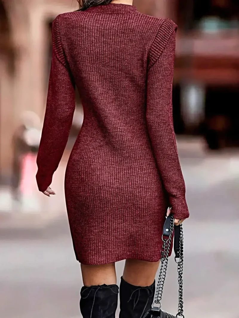 Damesjurk van geribbelde bodycon sweaterstof met stretchstof en een elegant, aansluitend silhouet.
