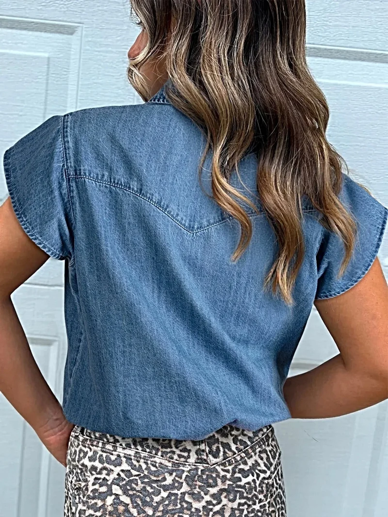 Stijlvol denim overhemd met ruches - korte mouwen, knoopsluiting, 85% katoenmix