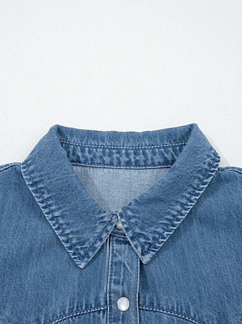 Stijlvol denim overhemd met ruches - korte mouwen, knoopsluiting, 85% katoenmix