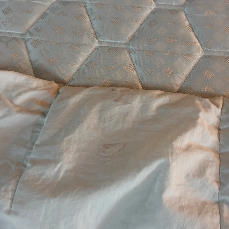 Bettdecke 135x200 Daunenbettdecke Kassettendecke Einziehdecke Weiß Decke Gebraucht