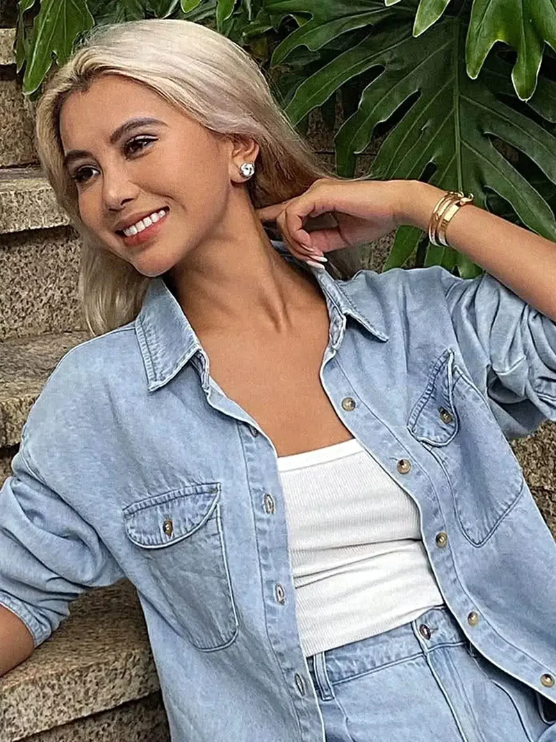 Blouse met lange mouwen en bijpassende denim shorts
