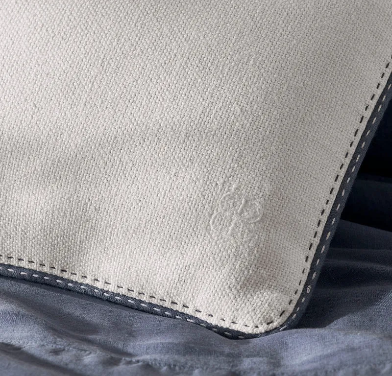 Threadmark Pillow Cover (Lumbar) - Soft White/Melange Bay