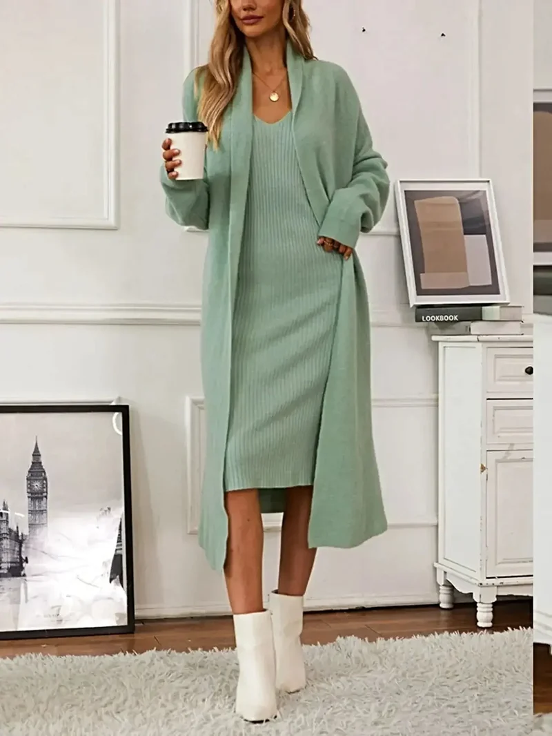 V-hals cami-jurk, tweedelige set met open vestje, zachte stretchstof