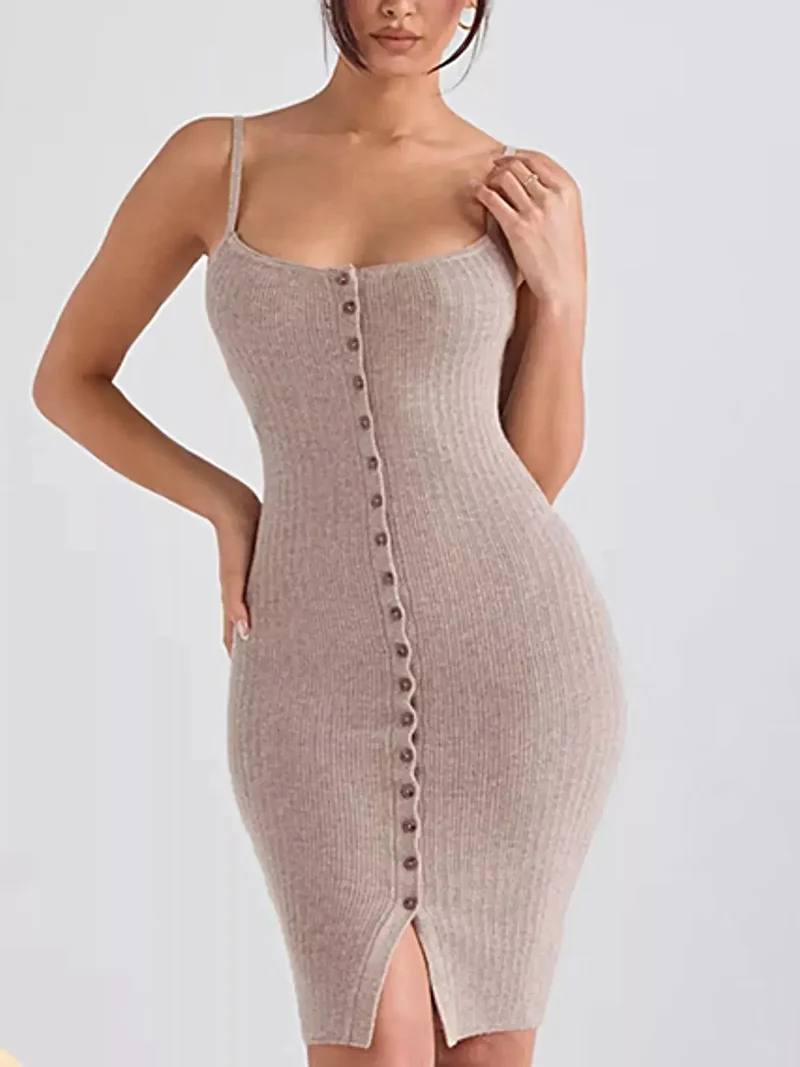 Geribbelde, nauwsluitende sweaterjurk met knoopsluiting aan de voorkant - Rekbare gebreide stof met aansluitend silhouet