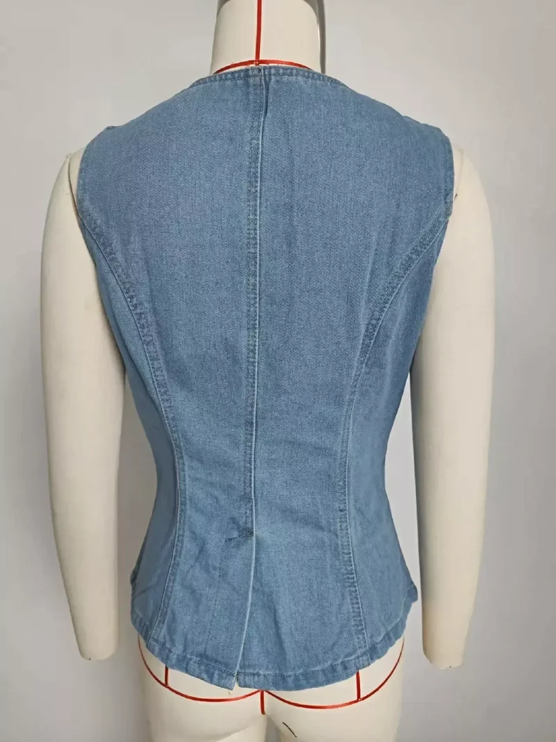 Stijlvolle mouwloze denim vestset met knoopsluiting en zakken - tweedelig ensemble