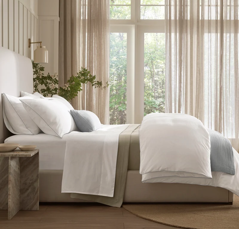 Signature Embellished Duvet Set - White/Shore Piped Edge