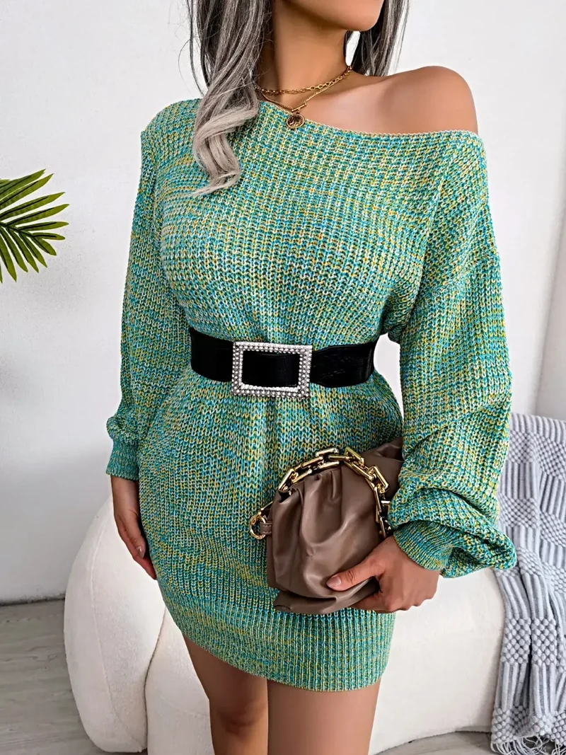 Trui-jurk met één schouder - Elegante, zachte gebreide jurk met lange mouwen
