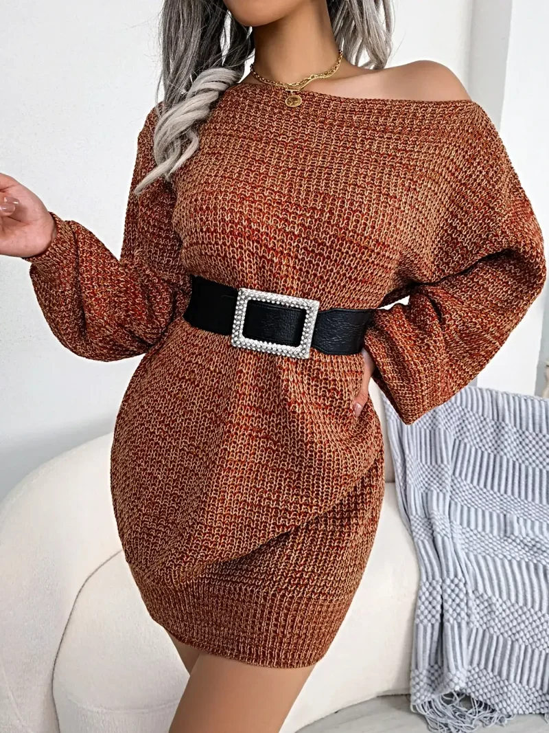 Trui-jurk met één schouder - Elegante, zachte gebreide jurk met lange mouwen