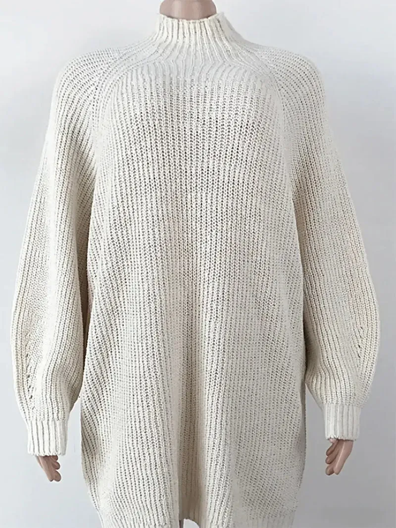 Elegante sweaterjurk met col, verlaagde schouders, lange mouwen en zachte, elastische gebreide stof.