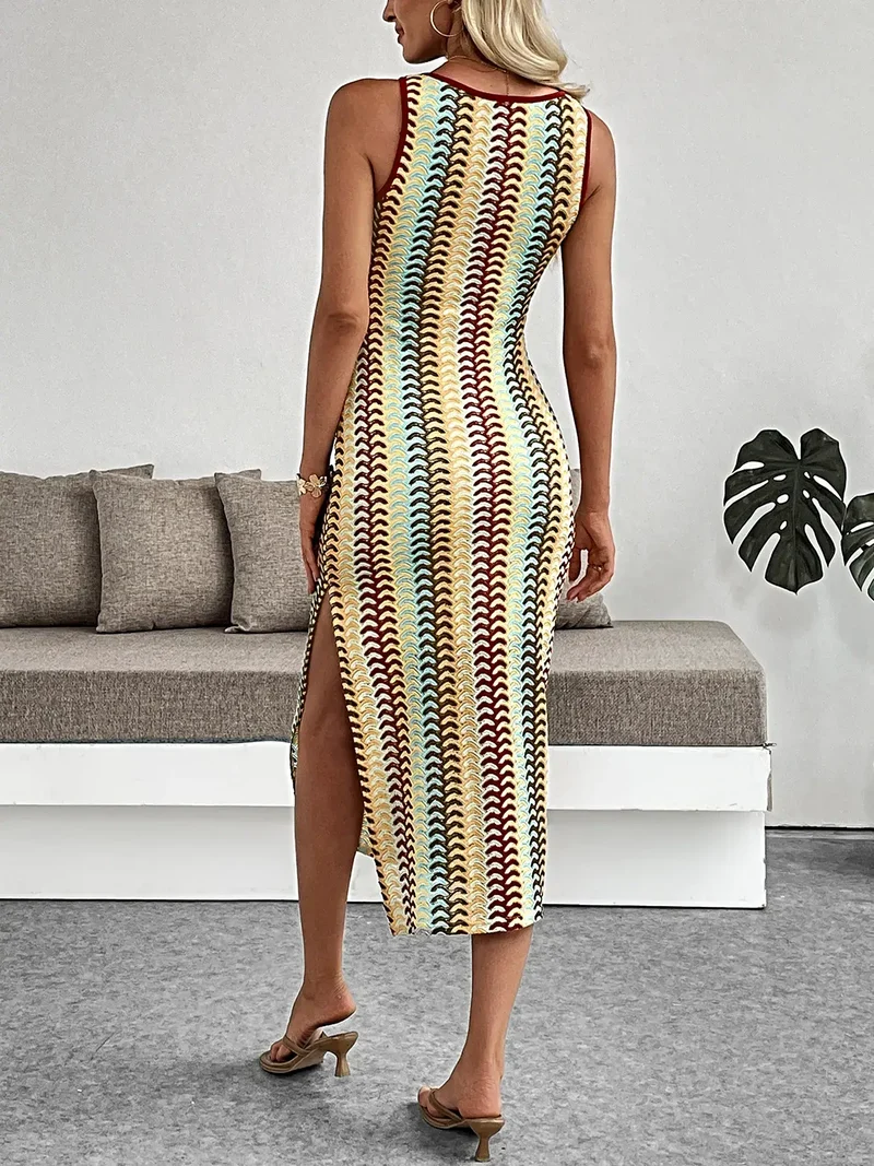 Mouwloze sweaterjurk met chevronstrepen, zijsplit, licht elastisch, elegante midi-lengte
