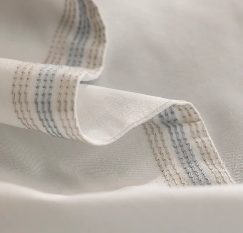 Signature Embellished Sheet Set - White/Shore/Sand Sail Stitch