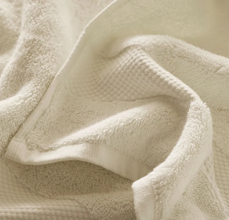 Plush Bath Towel Set
