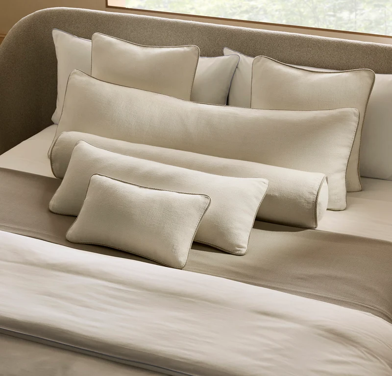 Threadmark Pillow Cover (Petite Lumbar) - Soft White/Melange Natural
