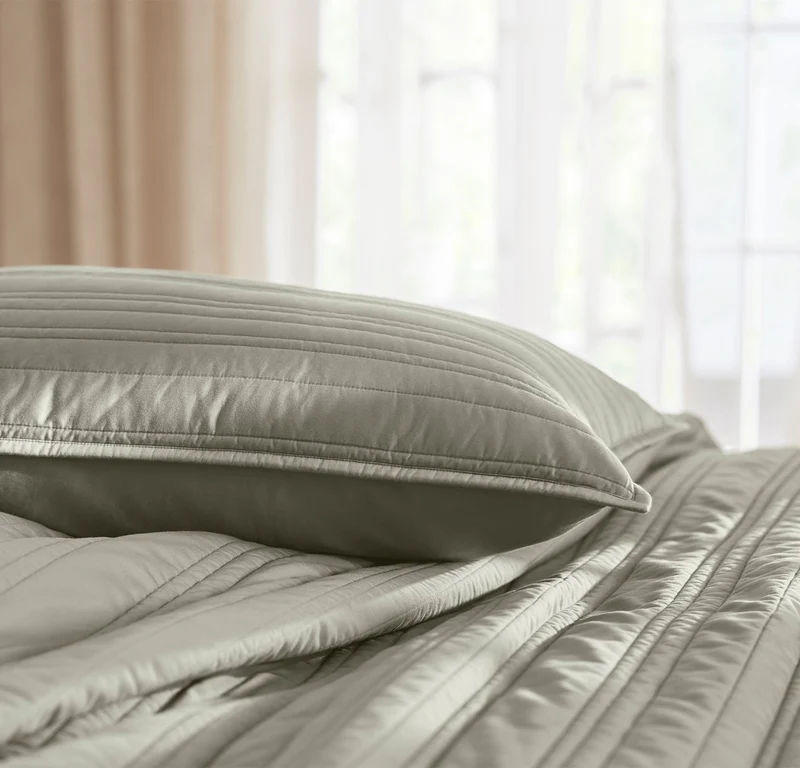 Signature Stripe Quilt Set - Sageleaf