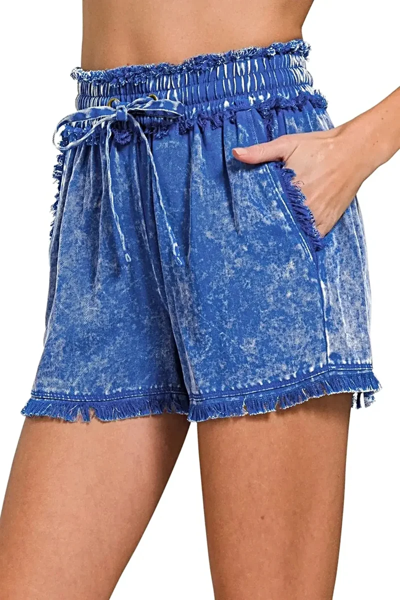 Zenana Mineral Shorts met gerafelde zoom en wassing