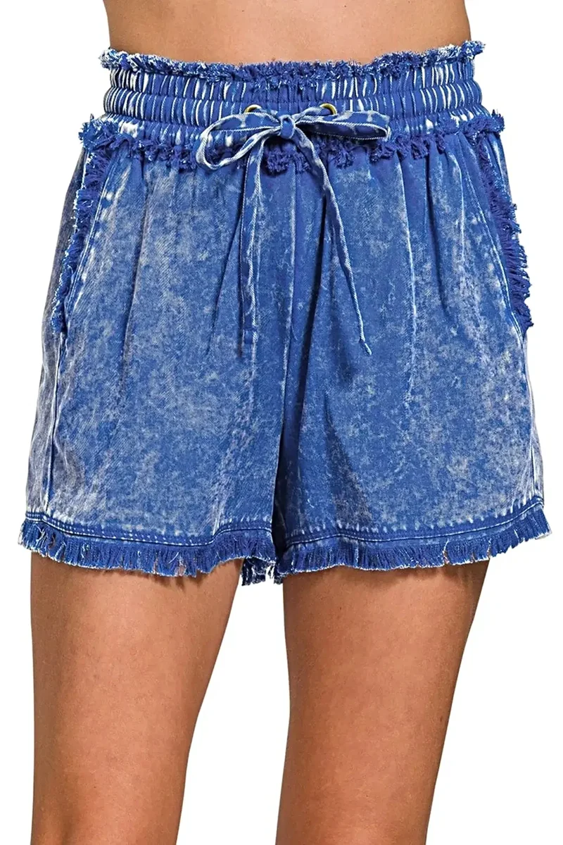 Zenana Mineral Shorts met gerafelde zoom en wassing
