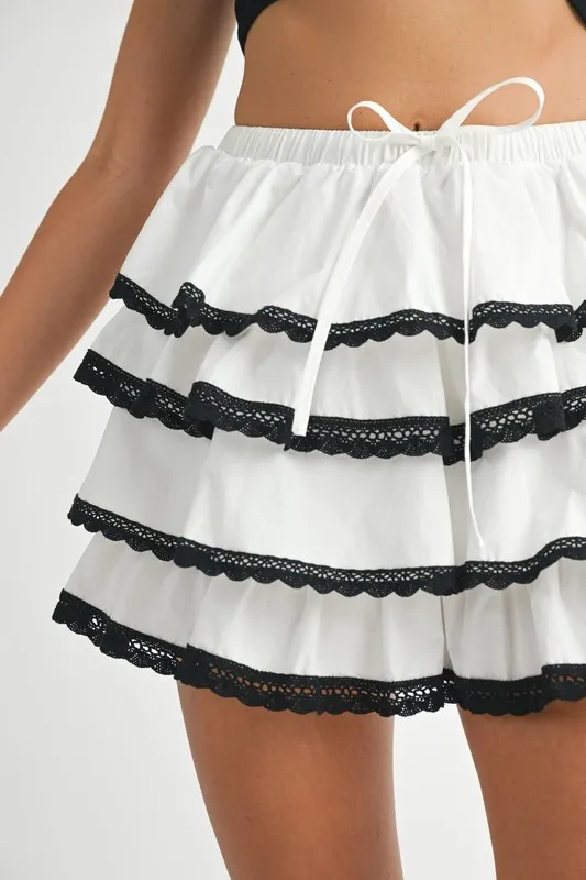 MABLE Poplin Minirok met ruches en contrasterende kanten afwerking