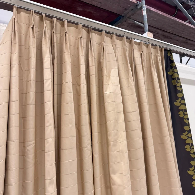 Gardine Beige Floral 165x260 Verdunkler Vorhang Gebraucht