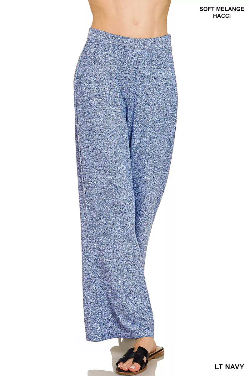 Zenana Zachte Flared Broek met Elastische Taille