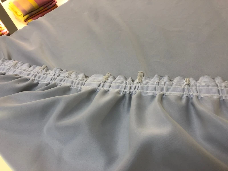 Gardine Grau 140x200 Kästenmuster Stoff Verdunkler Vorhang Gebraucht