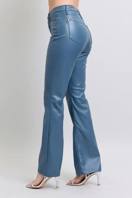 Judy Blue Full Size High Waist Bellow Corrigerende Bootcut Broek van imitatieleer in grote maten
