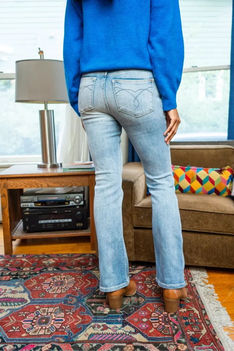 Judy Blue Mid Rise Thermal Bootcut Jeans