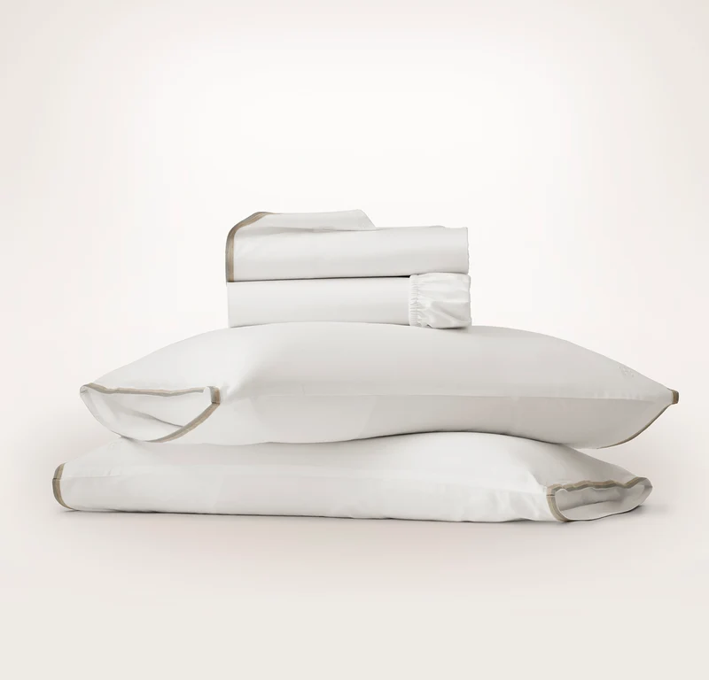 Signature Embellished Sheet Set - White/Pewter/Oak Trielle
