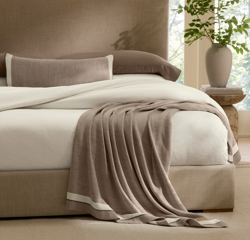 Court Knit Throw Blanket - Heathered Oatmeal