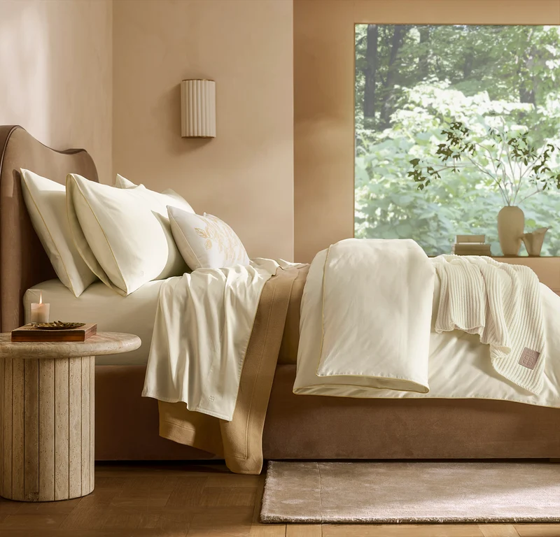 Signature Embellished Sheet Set - Cream/Buttercup Piped Edge