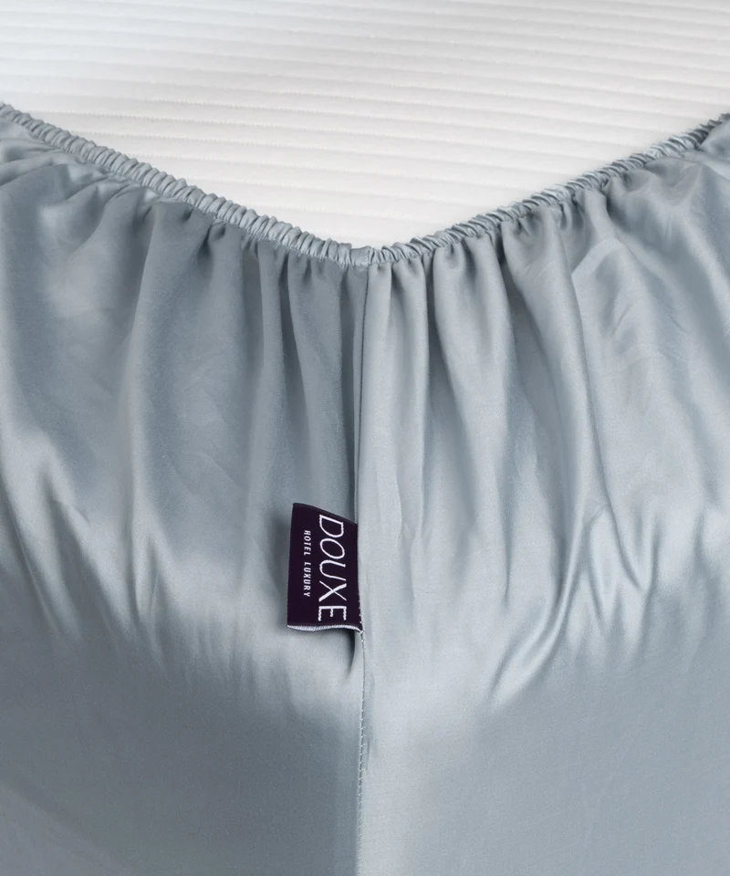 Spannbettlaken Ägyptische Baumwolle Satin 400TC | Misty Blue | Outlet